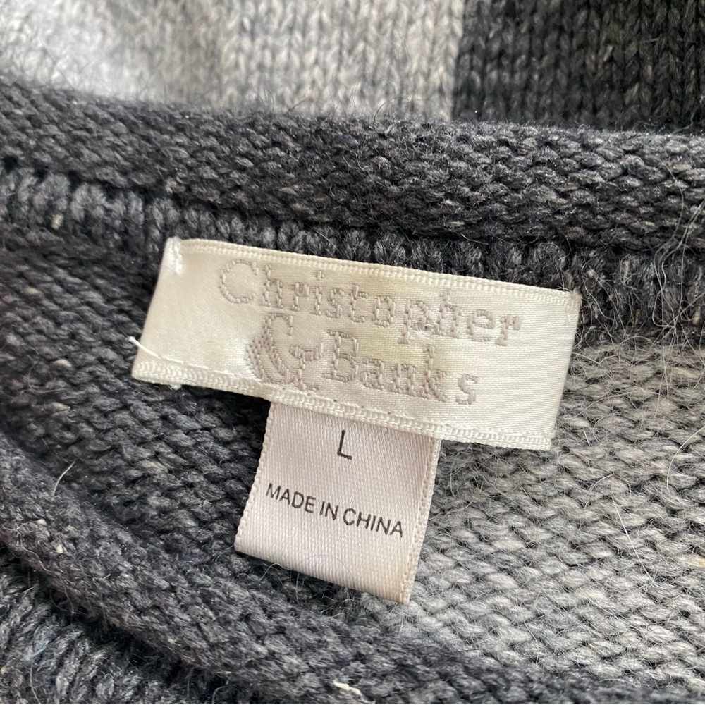 Gray Patterned Grandpa Sweater - image 5